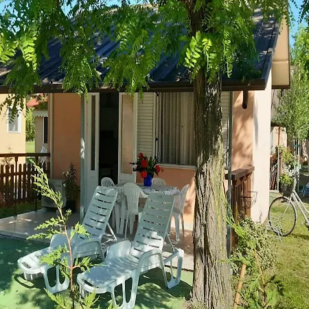 度假居 Alloggi Al Mare 1 *